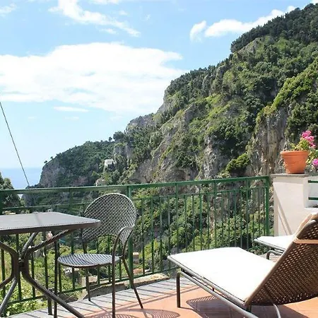 Torre Dello Ziro Hotel