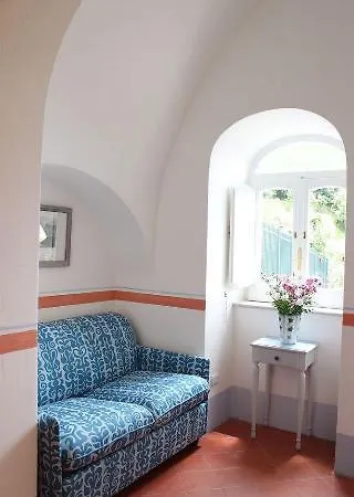 Torre Dello Ziro 2*